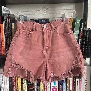 American Eagle highest rise mom short